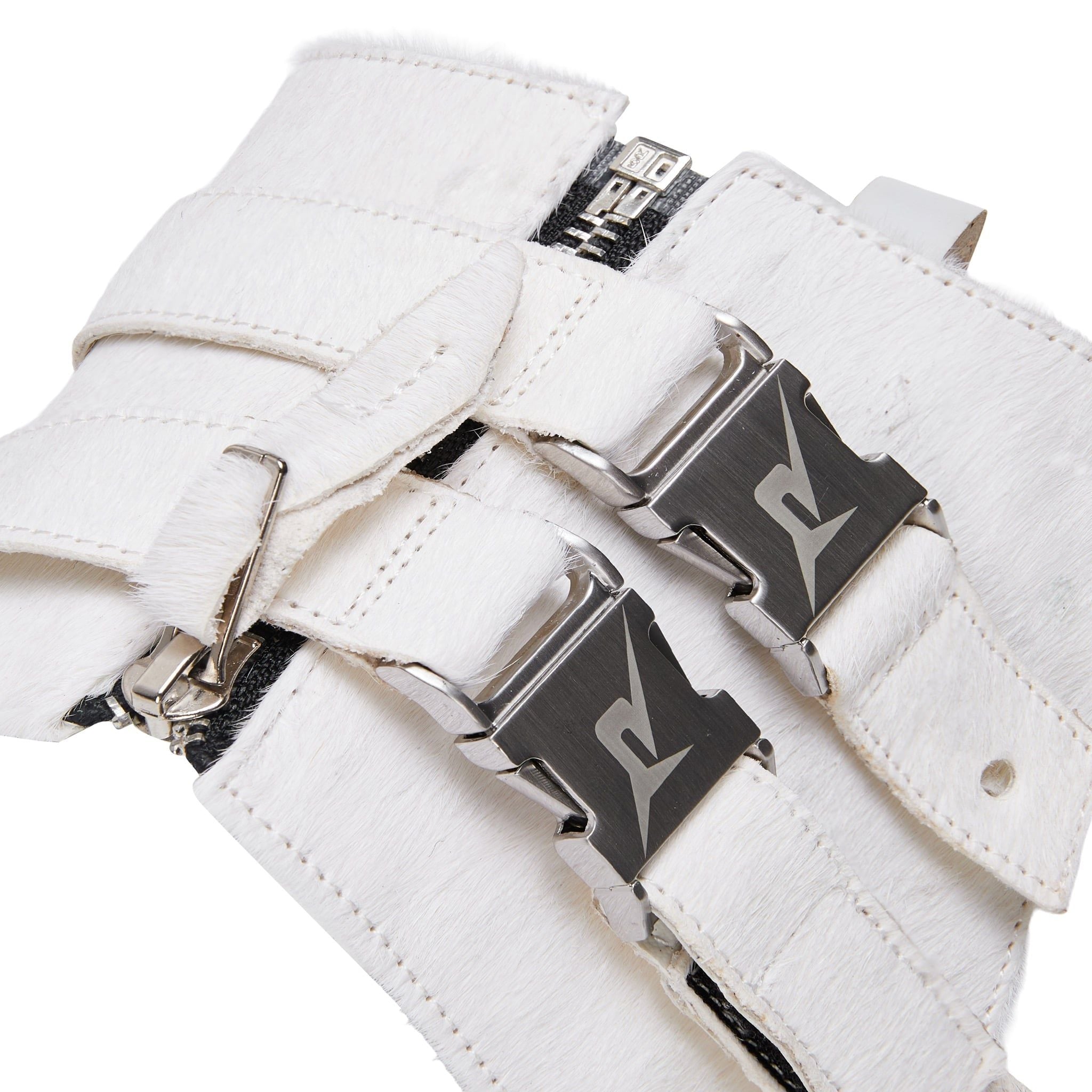 Lock White Cloud Cow