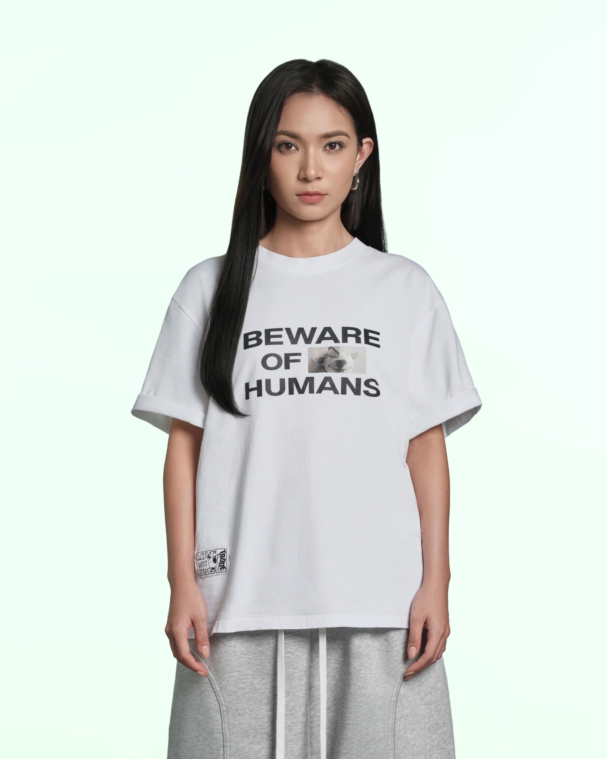 T-shirt “Beware of Humans” Boxy